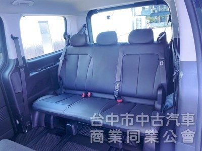 2024 Staria GLD-C 頂級8人座 數位儀錶 雙電動滑門 全速域自動跟車 6氣囊 原廠保固中！