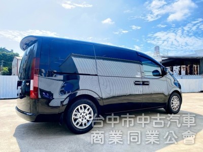2024 Staria GLD-C 頂級8人座 數位儀錶 雙電動滑門 全速域自動跟車 6氣囊 原廠保固中！