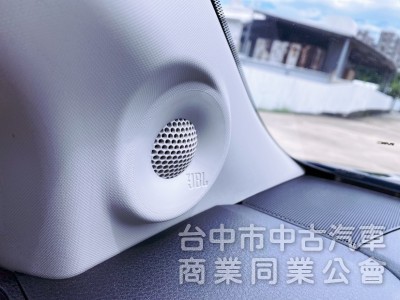2023 全新第4代 鉑金版 全車升級麒麟式套件 總統級航空座椅 含冷熱通風、按摩 大理石地板