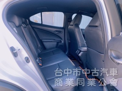 2020 UX250h 油電 省油 低里程 Level2 全套智慧駕駛