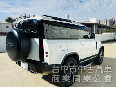 硬派越野大滿配 全地形反應系統 氣壓避震 冰箱 全景天窗 20吋輪圈,,,,