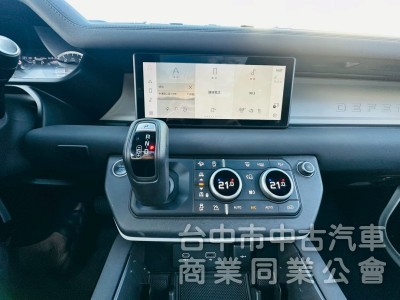 硬派越野大滿配 全地形反應系統 氣壓避震 冰箱 全景天窗 20吋輪圈,,,,