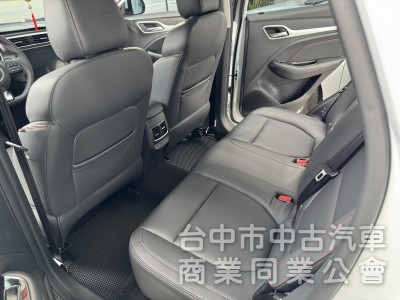 鑫華富汽車MG ZS 1.5 旗艦版