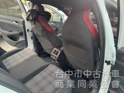 鑫華富汽車 福斯 GTI 8代