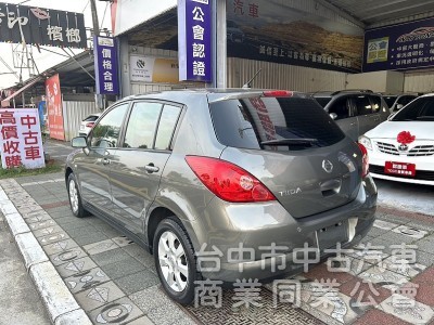 TIIDA 5門掀背車 里程只跑4.7萬 保証實車實價在店 認証車 可全額貸款