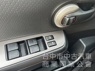 TIIDA 5門掀背車 里程只跑4.7萬 保証實車實價在店 認証車 可全額貸款