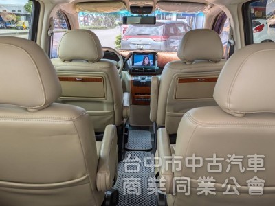 一手車.原版件.只跑94000公里.頂級豪華7人座.安卓機
