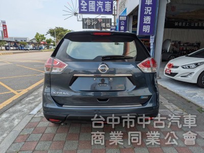 2017款一手車.全車原版件.只跑10萬公里.頂級滿配