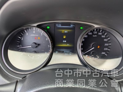 2016款一手車.認證車.只跑89000公里.頂級滿配