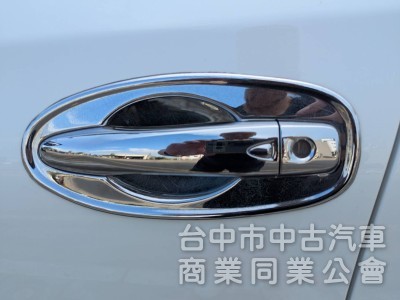 2016款一手車.認證車.只跑89000公里.頂級滿配