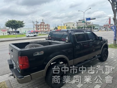 2004年 福特 F150 5.4cc 汽油