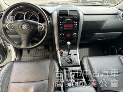 2015年Suzuki Vitara Jp 2.4cc 四輪傳動