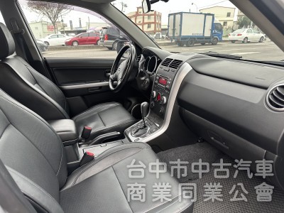 2015年 Suzuki grand Vitara Jp 2.4 四輪傳動 