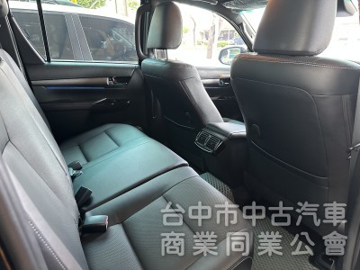 2022年 海力士 Hilux 