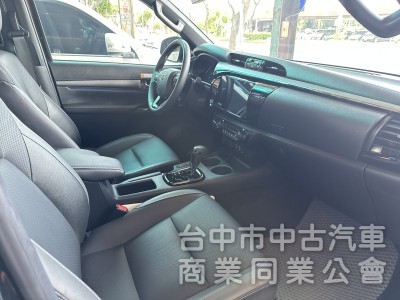 2022年 海力士 Hilux 