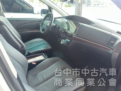 2019年 Previa 2.4cc 頂級 天窗 雙滑門