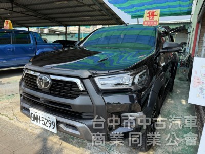 2021年跑4萬km Hilux 2.8cc 雙廂式 廂式 員通