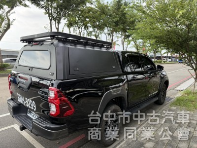2021年跑4萬km Hilux 2.8cc 雙廂式 廂式 員通