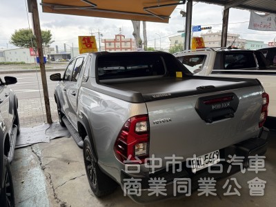 Hilux 四輪傳動 2024年 跑1萬公里