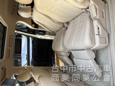 Previa 2.4cc 豪華版