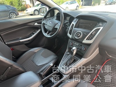 2017 Ford Focus 5D EciBoost 1.5L 運動版 原鈑件 原廠保養 實跑6萬6