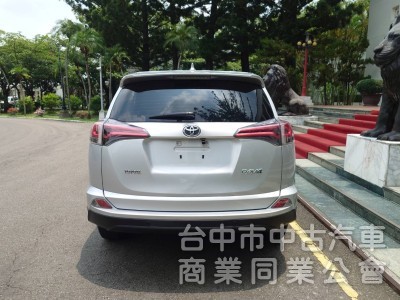 2016 Toyota Rav4 2.0 經典版 原鈑件 升級豪華版配備