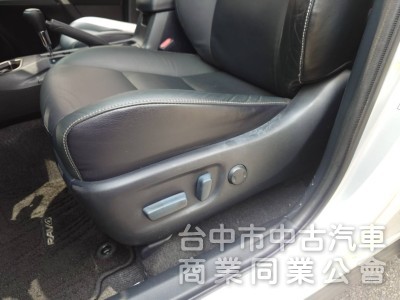 2016 Toyota Rav4 2.0 經典版 原鈑件 升級豪華版配備