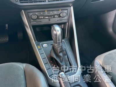 【 2018 Volkswagen Polo 230 TSI R-Lline   VW #跑六萬多公里 原鈑件 
