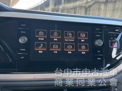 【 2018 Volkswagen Polo 230 TSI R-Lline   VW #跑六萬多公里 原鈑件 