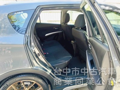 2019 Suzuki SX4 1.4T LED 頭燈 原廠保養