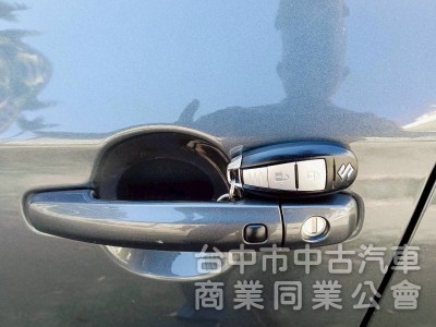 2019 Suzuki SX4 1.4T LED 頭燈 原廠保養