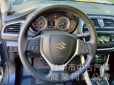 2019 Suzuki SX4 1.4T LED 頭燈 原廠保養