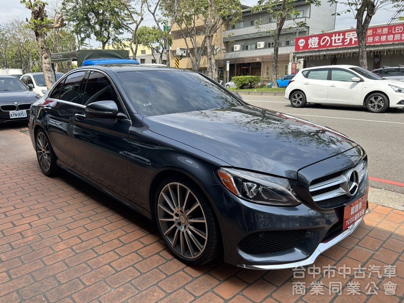 C300