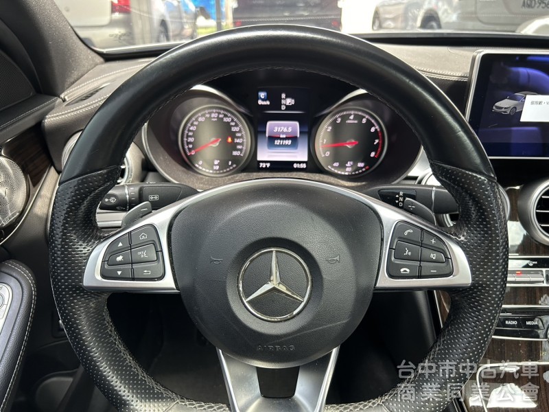 C300