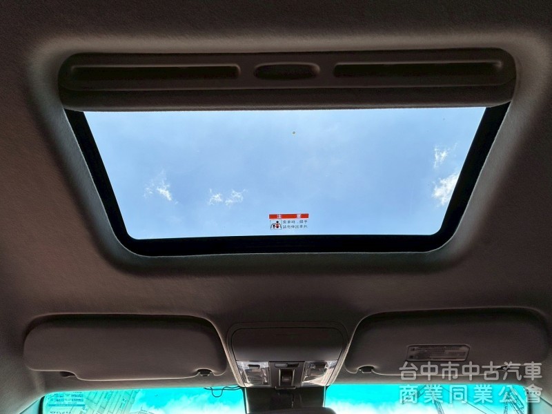 MPV 7人座