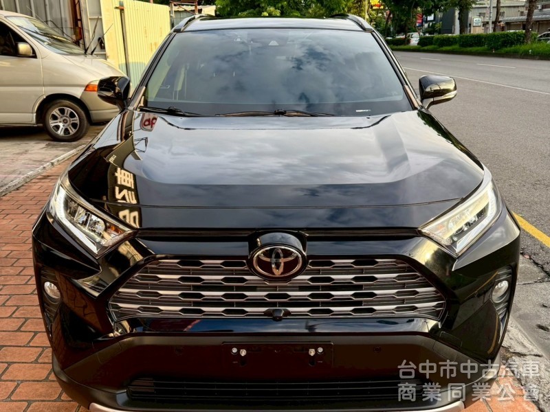 頂級旗艦版，360環景，apple carplay，原版件
