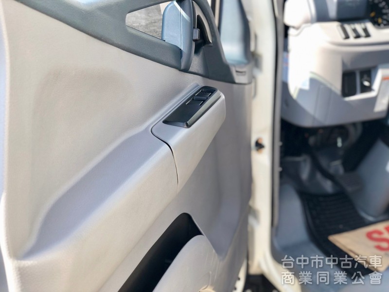 一手車！原廠保養！實跑16萬！原鈑件！載重5頓！可換貨斗！可全貸！大甲在地深耕27年老店！