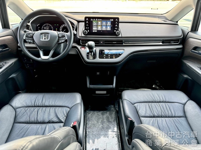 末代大改款！原廠保養！ACC跟車 電動側滑門 CarPlay 車道維持 LED頭燈！原鈑件！可全貸！大甲在地30年老店！
