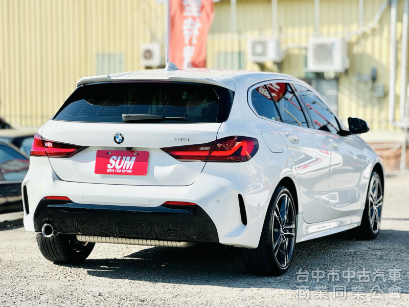 原廠保固中！M版！一手車！僅跑2萬！全原廠保養！ACC跟車 盲點 跑車座椅 無線CarPlay！原鈑件！可全貸！