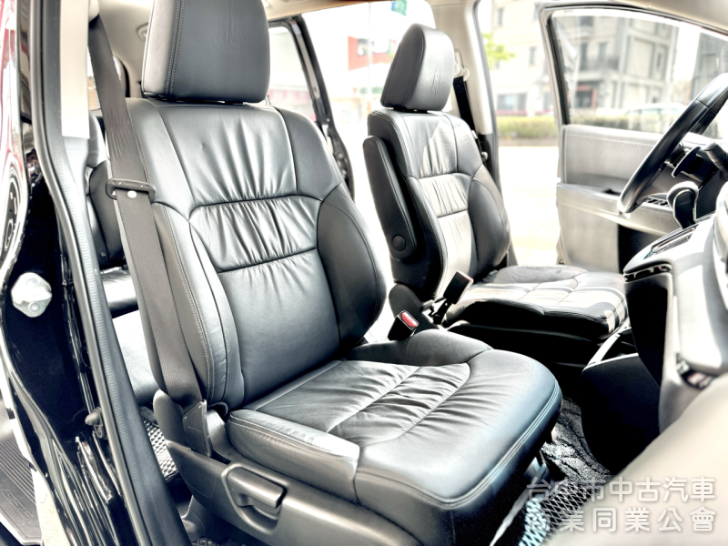 末代大改款！登峰版！ACC跟車 盲點 雙電動側滑門 電尾門 360環景 CarPlay 車道維持 LED頭燈！原鈑件！