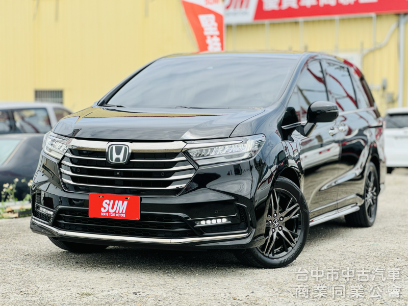 末代大改款！登峰版！ACC跟車 盲點 雙電動側滑門 電尾門 360環景 CarPlay 車道維持 LED頭燈！原鈑件！
