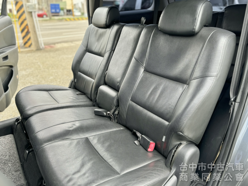 7人座！平價休旅車！省油大空間！剛保養完成！定速巡航 胎壓顯示 HID頭燈 前後雷達 恆溫空調！大甲在地深耕30年老店！