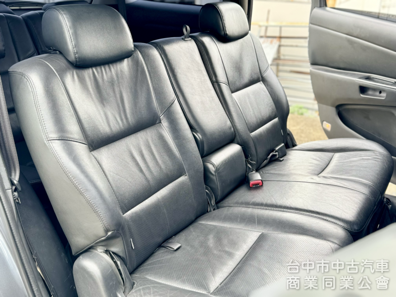 7人座！平價休旅車！省油大空間！剛保養完成！定速巡航 胎壓顯示 HID頭燈 前後雷達 恆溫空調！大甲在地深耕30年老店！