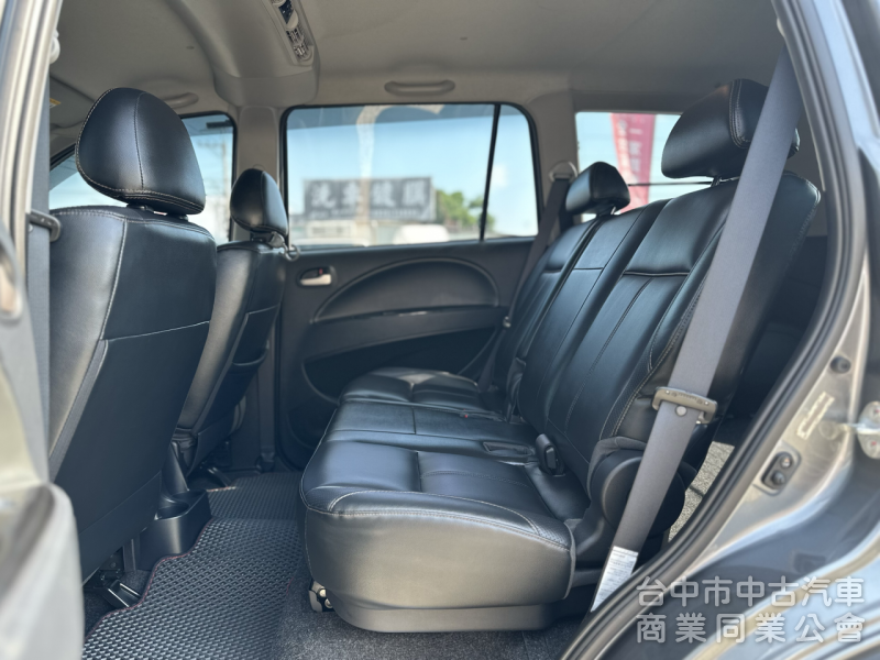 旗艦版！一手車！僅跑5萬！數位儀表 盲點 定速 後座出風口 無線CarPlay！原鈑件！可全貸！大甲在地30年老店！