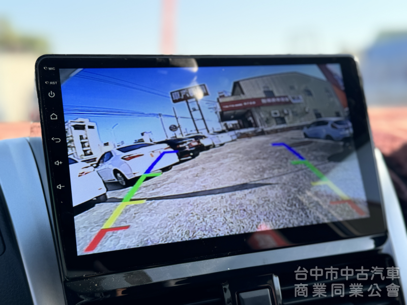 一手車！16年式！大鴨！代步神車！倒車顯影 雙安全氣囊 AppleCarPlay 衛星導航！可全貸！台中在地30年老店！