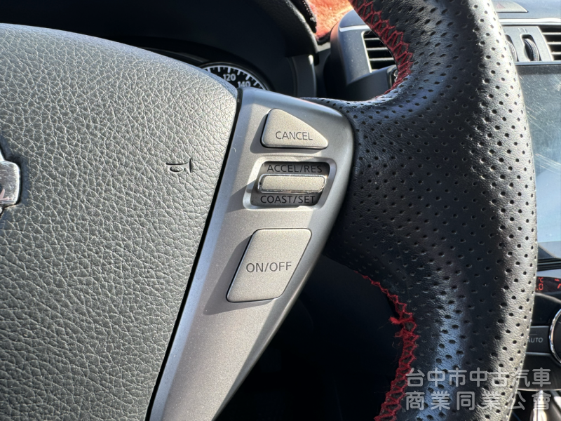 一手車！SR特式版！I-KEY 恆溫 AppleCarPlay 倒車顯影 抬頭顯示！原廠空力套件！原鈑件！
