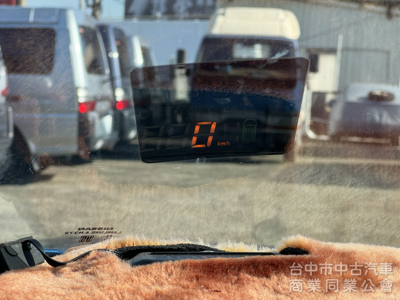 一手車！SR特式版！I-KEY 恆溫 AppleCarPlay 倒車顯影 抬頭顯示！原廠空力套件！原鈑件！