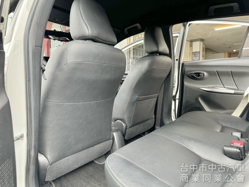 一手車！16年式！大鴨！代步神車！倒車顯影 雙安全氣囊 AppleCarPlay 衛星導航！可全貸！台中在地30年老店！