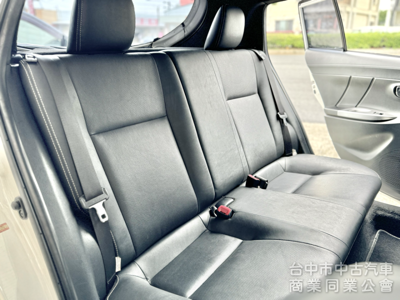 一手車！16年式！大鴨！代步神車！倒車顯影 雙安全氣囊 AppleCarPlay 衛星導航！可全貸！台中在地30年老店！