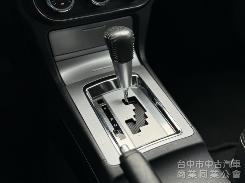 一手車！里程僅跑7萬！原廠保養！定速！I-KEY！無線AppleCarPlay！倒車顯影 四輪新胎 抬頭顯示！原鈑件！